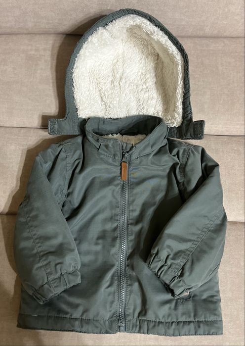 Сіро-зелена демісезонна куртка H&M