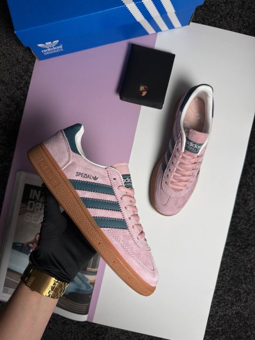 Жіночі кросівки адідас Adidas Handball Spezial W Clear Pink Navy