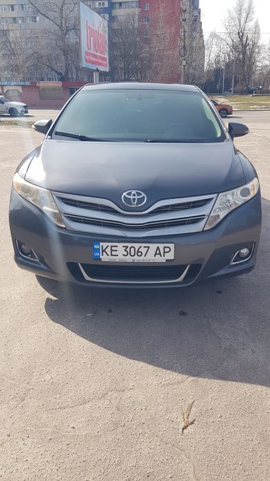 Продаю Toyota Venza