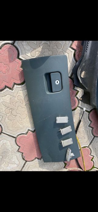 Распродажа запчастей AUDI a 6 c 5 оригинал