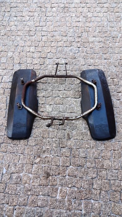 Proteções chuva Famel