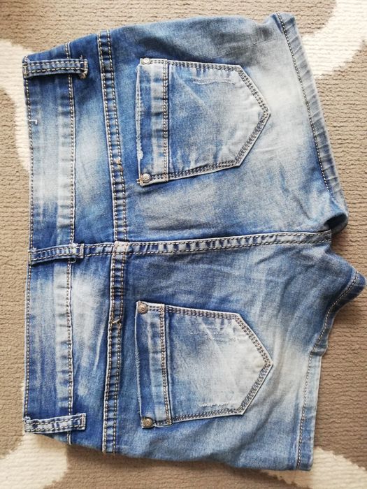 Krótkie spodenki-stan bdb+-r.36