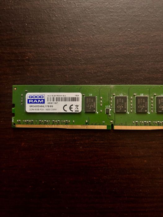 Модуль памʼяті DDR4 8GB/2400
Goodram (GR2400D464L17S/8G)