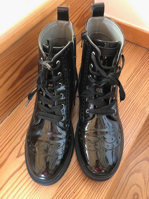 Botki, trapery włoskie LIUJO, lakierowana skóra, rozmiar 40