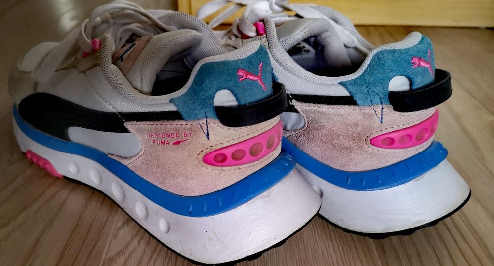 Damskie buty sportowe Puma rozm 41