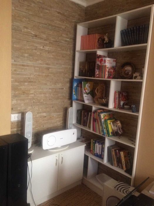 Продажа квартиры с хорошим ремонтом в общем дворе: 20 000 $ - Продаж ...