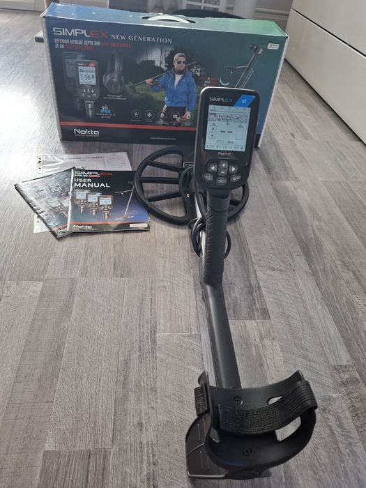 Wykrywacz metalu Nokta Makro Simplex BT