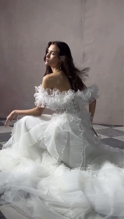 Весільне Jamevu плаття тренд сезону