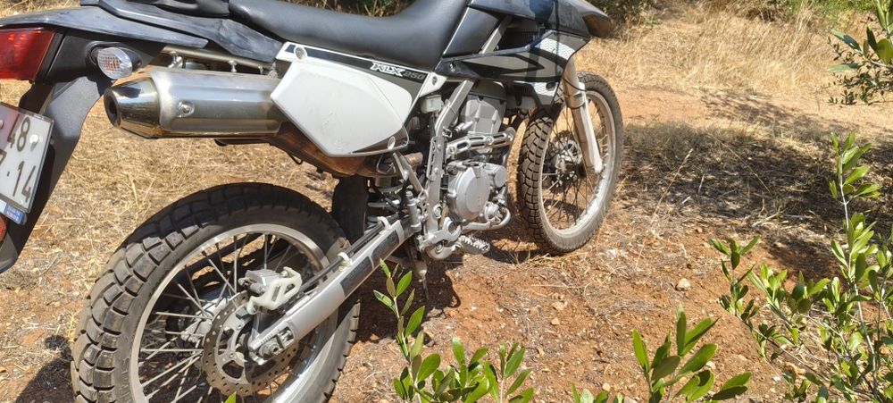 Vendo Kawasaki KLX 250