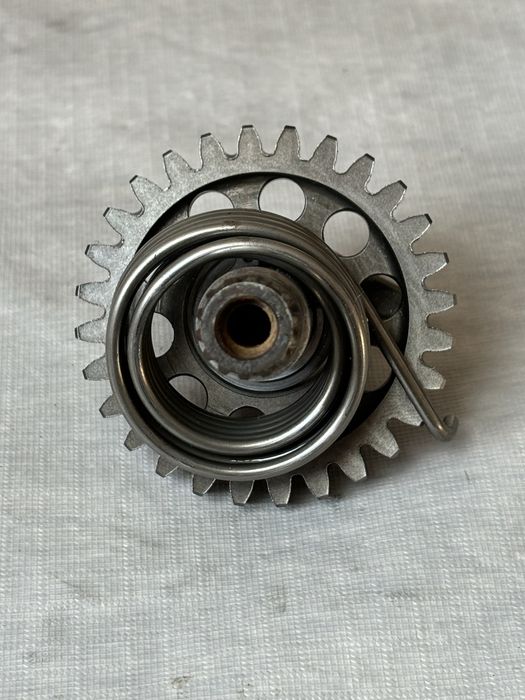 Wałek kopnika SUZUKI RMZ250 R 10-15