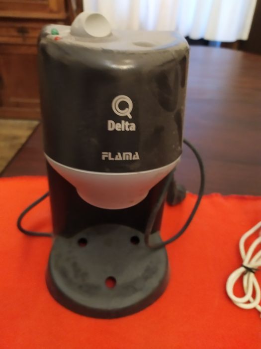 Diversas máquinas de café para peças ou reparação