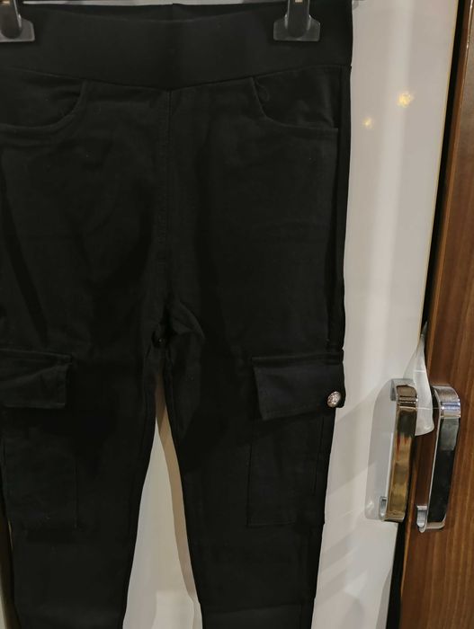 Spodnie czarne rozciągliwe