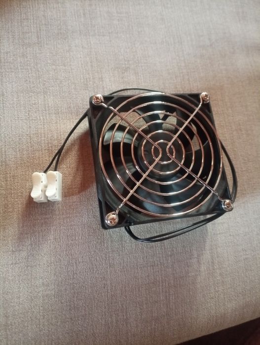 Ventoinha/ventilador 220V
