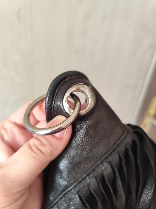 Сумка чорна з бахромою