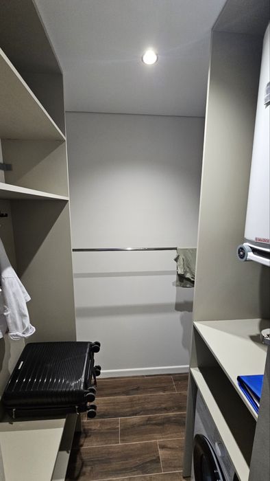 Оренда 1.5-кімн квартири в Parkland