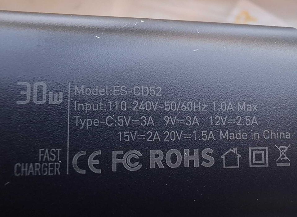 Зарядное устройство для телефона Essager GaN 20W 30W 33W