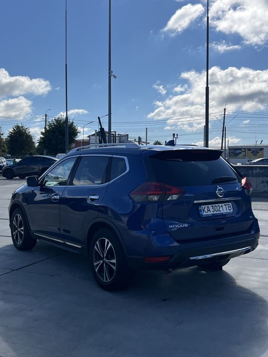 Nissan Rogue SL 2017 рік