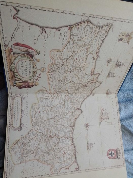 Livro Atlas de Portugal 1988