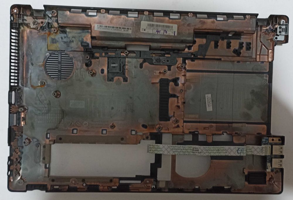 Поддон (нижня частина корпусу) для ноутбука Acer Aspire 5250 5742 5733 5252