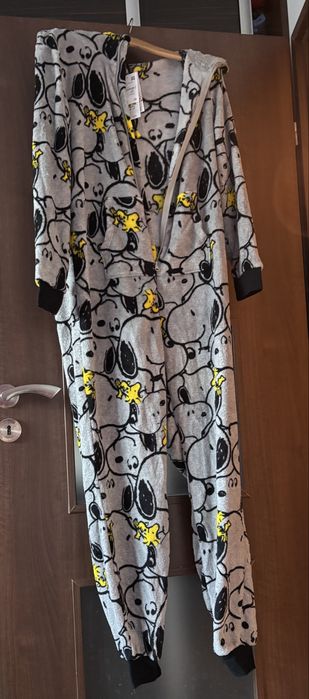 Kigurumi kombinezon Snoopi Snupi piżama nowy r M