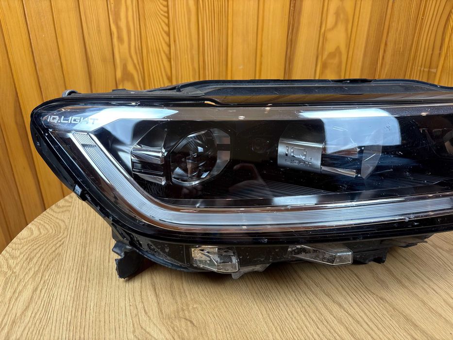 Фара права VW T-roc FULL LED IQ LIGHT 2GA941036AF