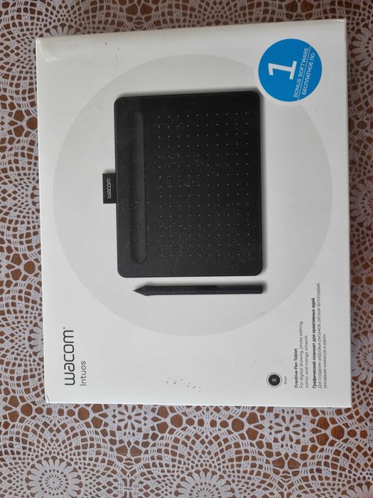 Tablet graficzny Wacom Intuos S czarny używany w doskonałym stanie