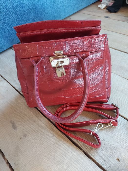 Сумочка          .