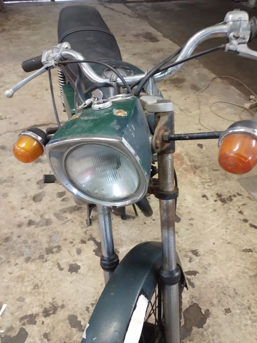 Mota marca Java CZ 477 171 cm3