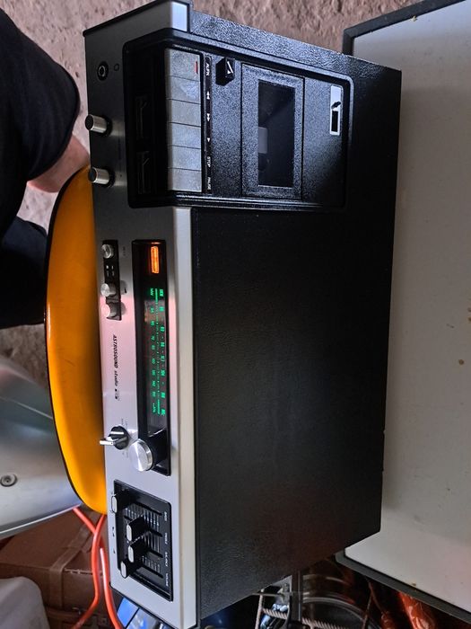 Radiomagnetofon  ASTROSOUND STUDIO