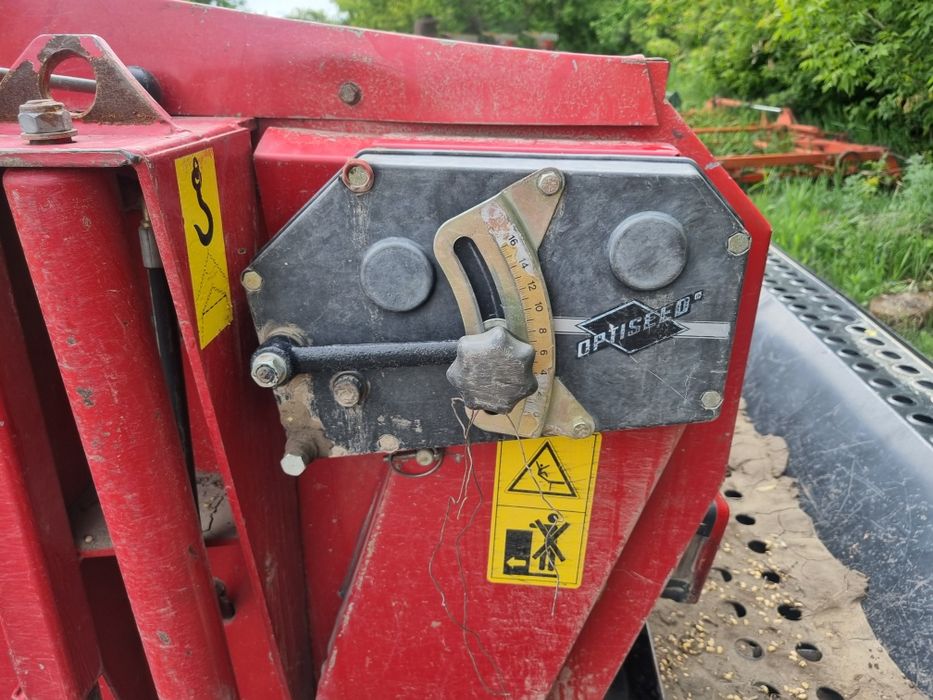 Сівалка Yuko HT3000