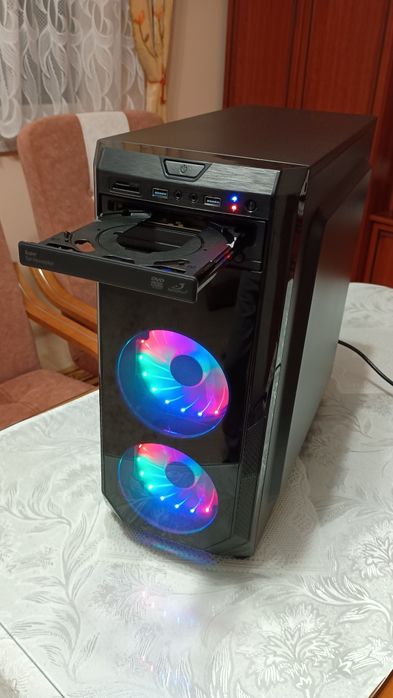 Zestaw komputerowy + gratis encyklopedia zdrowia + gra PC