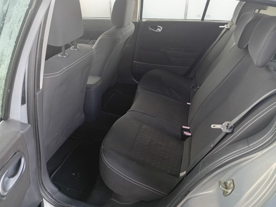 Renault Megane 1.5 dci teto panorâmico