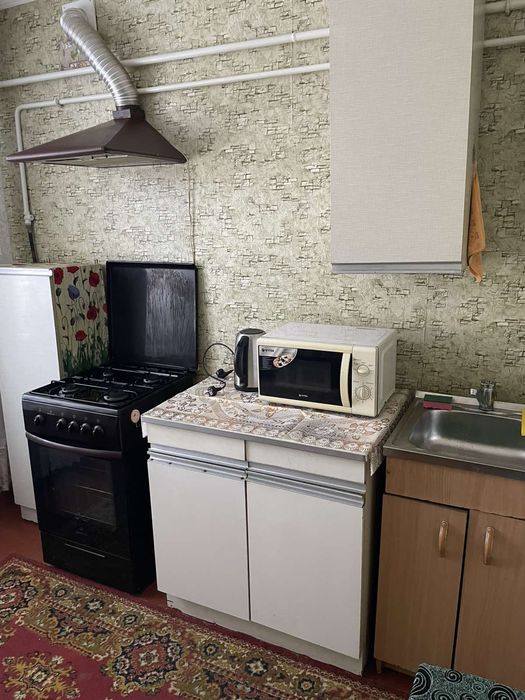 Здам 1но кімнатну квартиру в районі Крошні