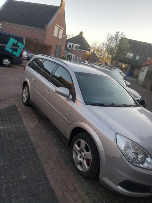 Sprzedam Opel Vectra C 1.9 kombi