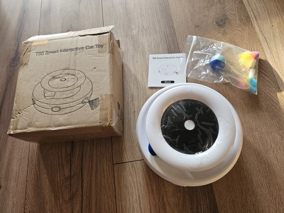 Нова Смарт іграшка для кота