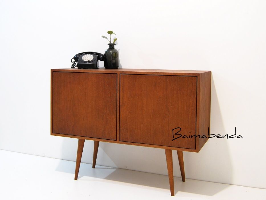 Móvel Aparador / Sideboard / Retro Vintage / Estilo Nórdico