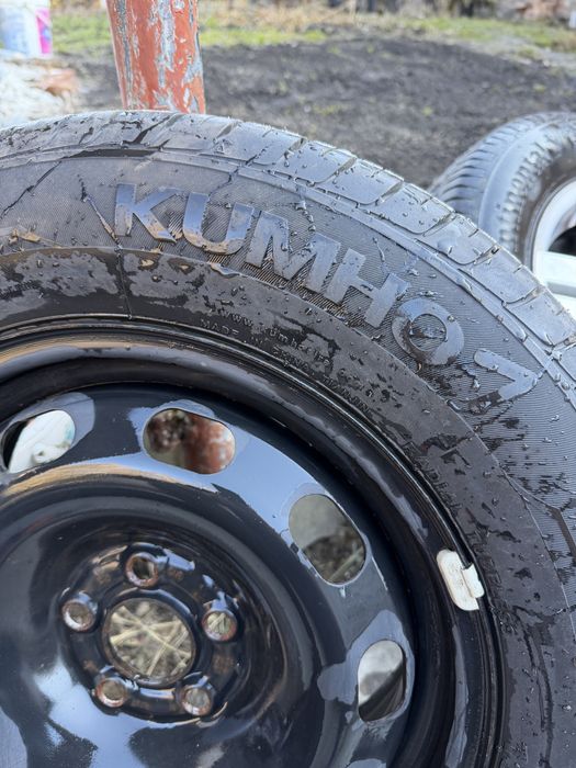 Felgi aluminiowe z letnimi oponami continental 195/65 R15