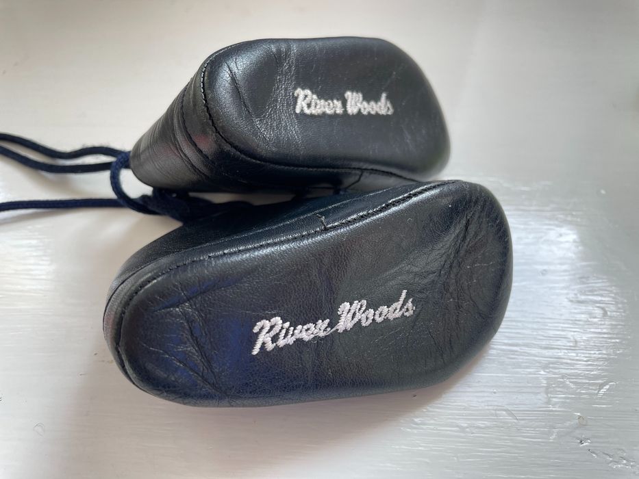 Sapatinhos de bebé River Woods, pele e algodão