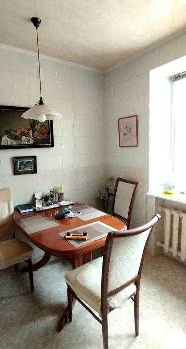 Продам трикімнатну квартиру, р-н Ст. Ворскла