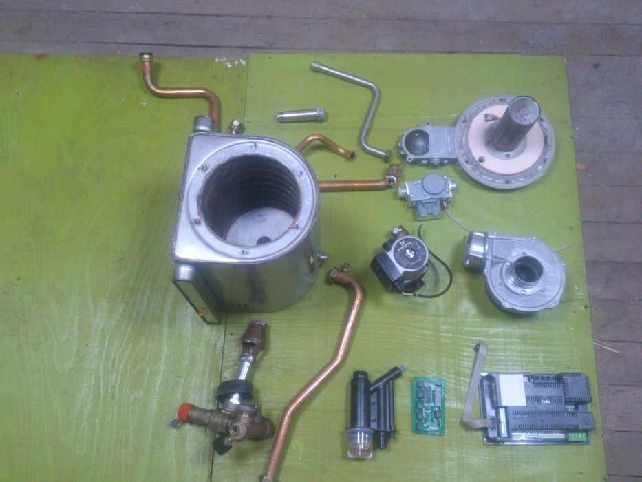 Газовий котел Immergas Victrix 50 kw б/в на запчастини