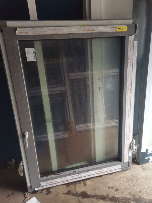 Okna Antracyt 3 szyby 50% 158x122