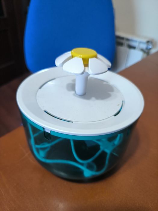 Fonte de água para cães e gatos