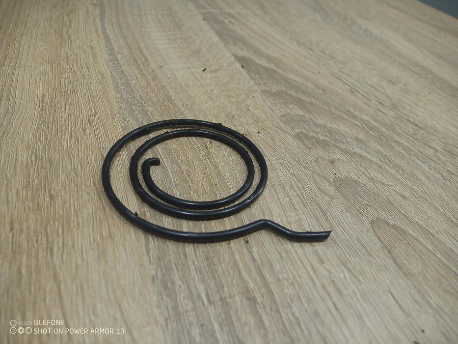 Kioritz Echo Cs-320 Evl Sprężyna Hamulca