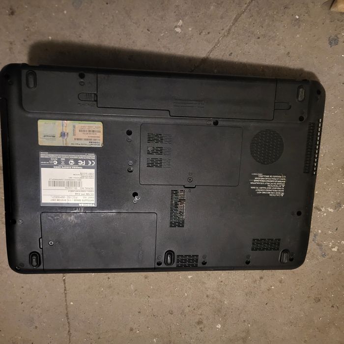 Toshiba satellite nie włącza się