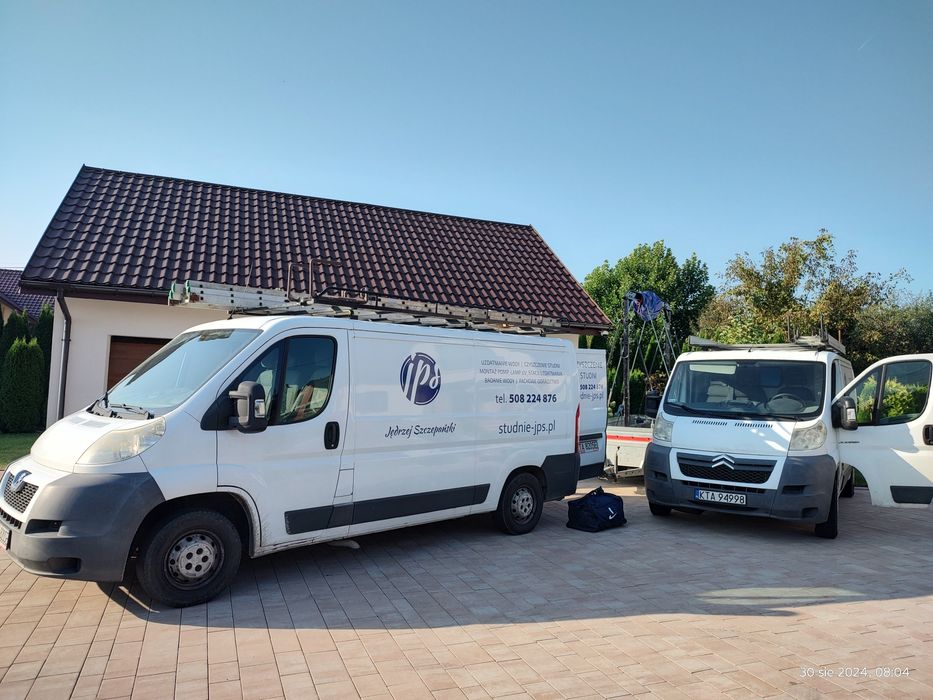 Czyszczenie studni, odmulanie, dezynfekcja, montaż pomp