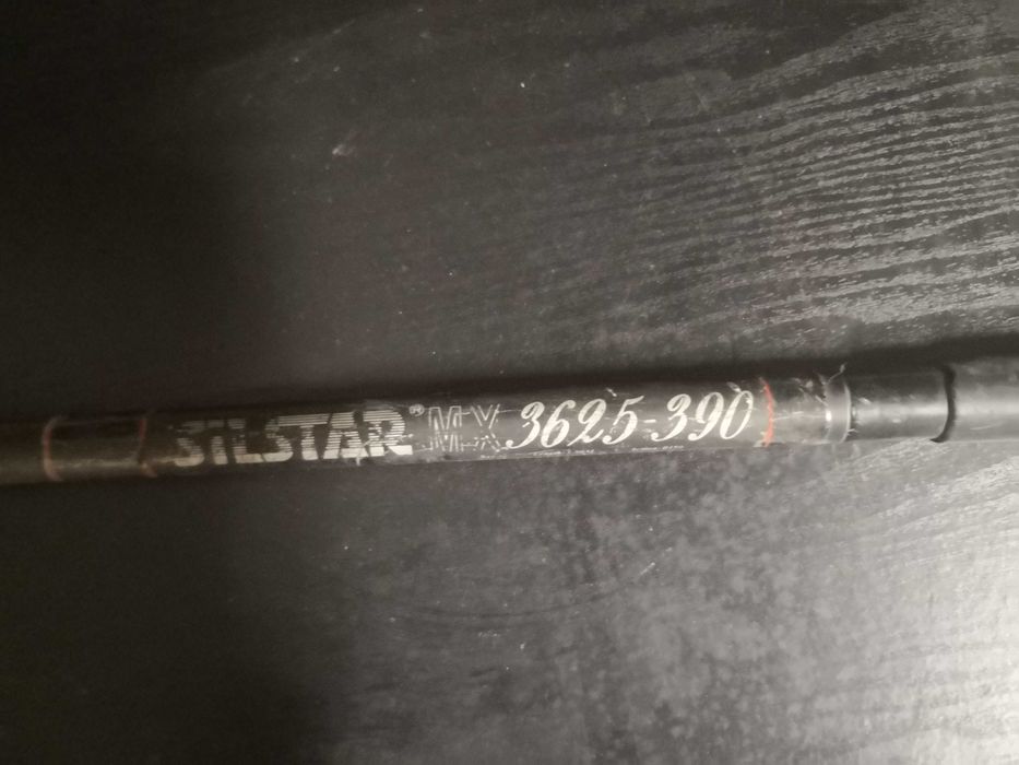 2 canas de pesca com extensor