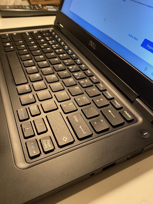 Portatil DELL 16G