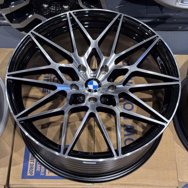 Диски BMW G30 5 R18 G20 одинакові
