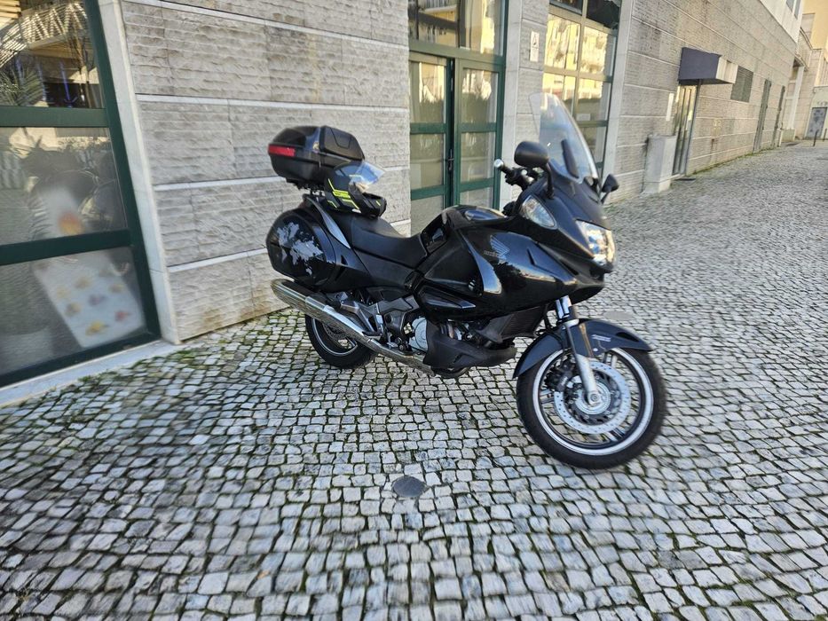 Vendo Honda Deauville 700 ABS