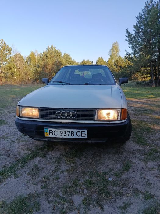 Продам Audi 80 1.6 бензин